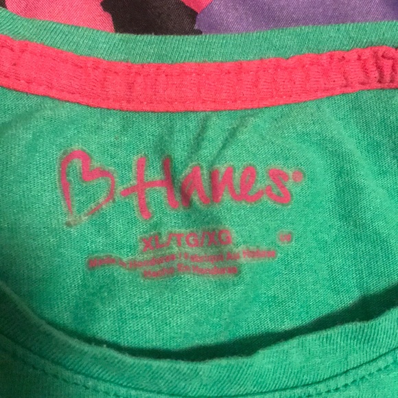 Green t shirt - Picture 2 of 3